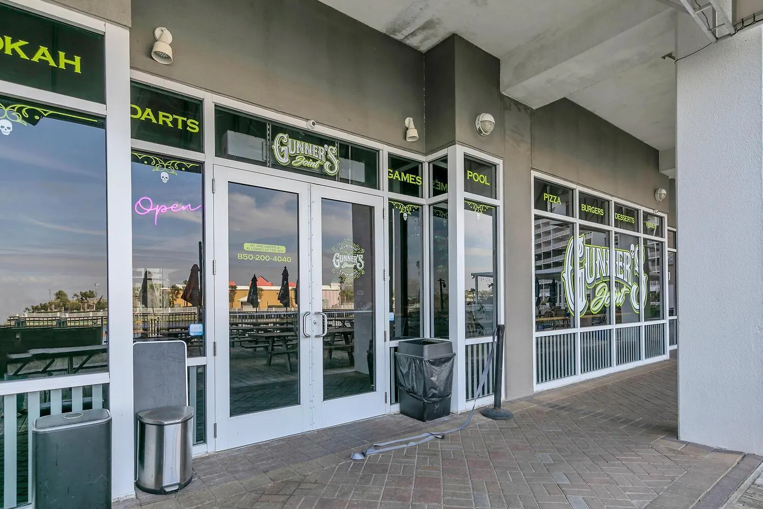Laketown Wharf 1116 Панама-Сити 0*,  США