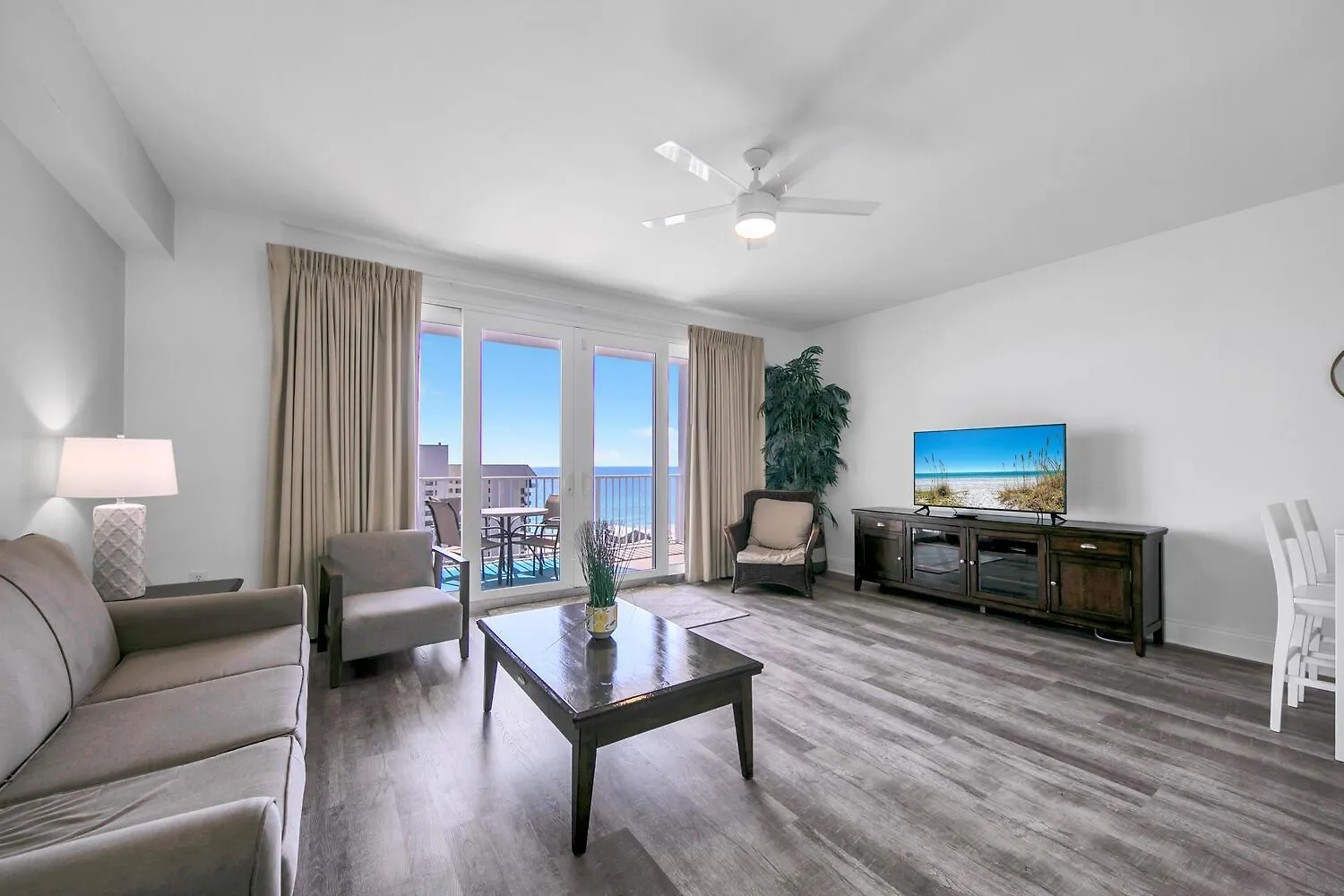 Laketown Wharf 1116 Панама-Сити