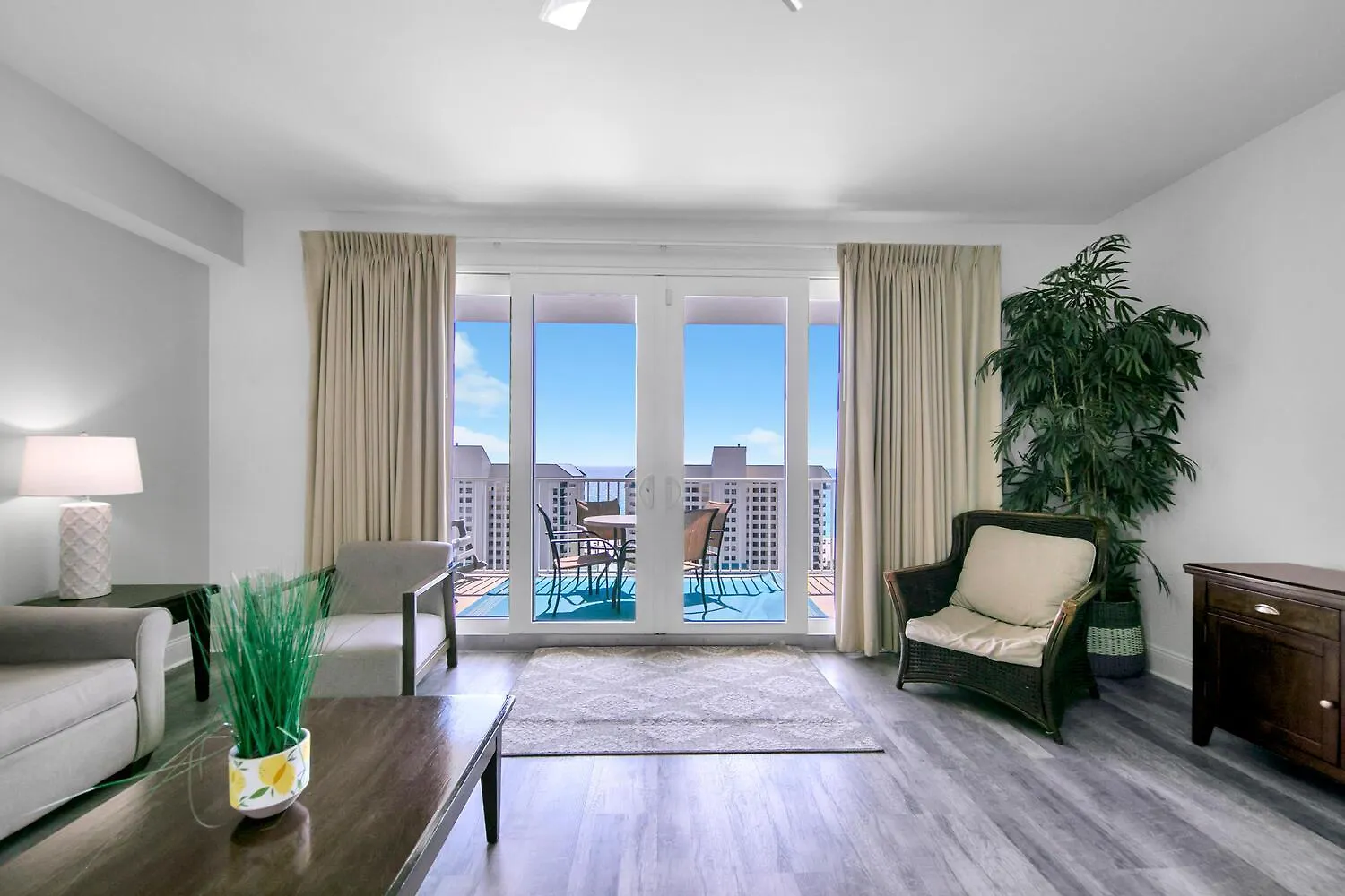 Laketown Wharf 1116 Панама-Сити 0*,