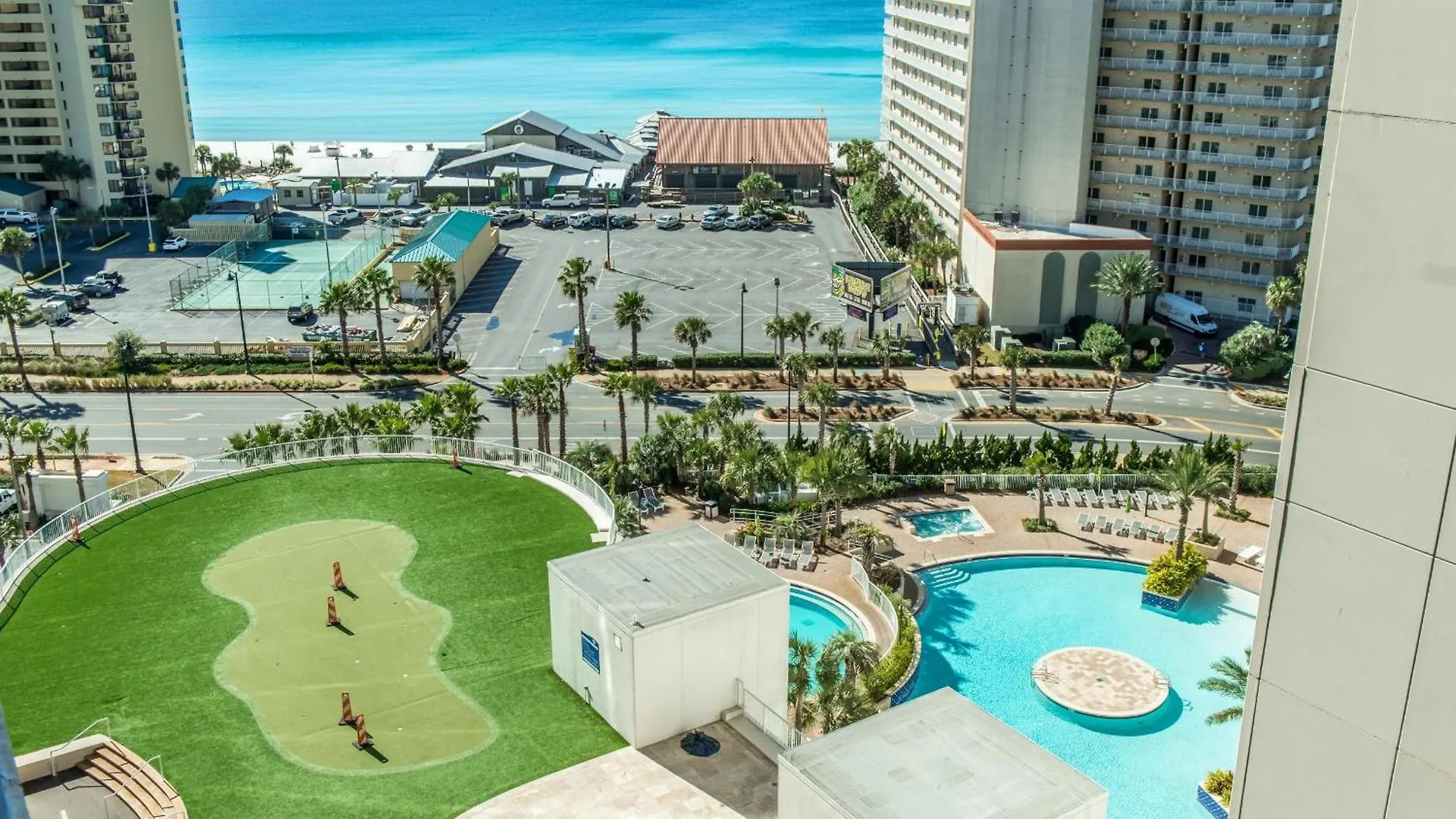 Laketown Wharf 1116 Panama City Beach Holiday home